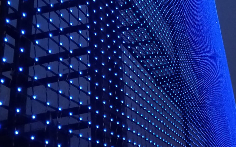 新一代LED網(wǎng)格屏的優(yōu)勢(shì)_華宇星光電(圖3)