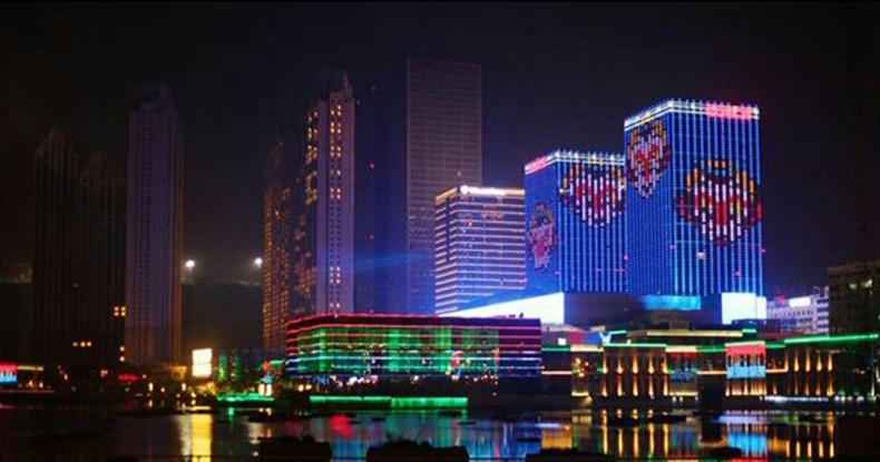 戶外亮化燈具LED點光源與LED燈帶有哪些區(qū)別？(圖1)