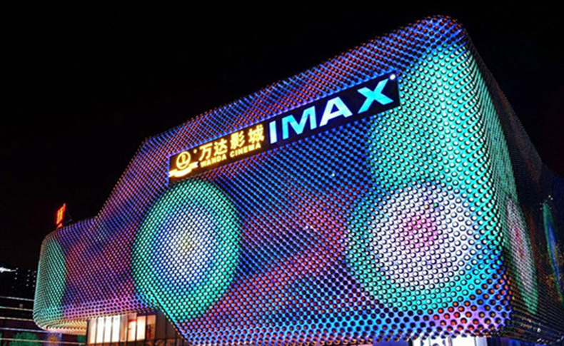 大型LED像素屏采用哪一種燈具來做性價(jià)比更高呢？(圖1)