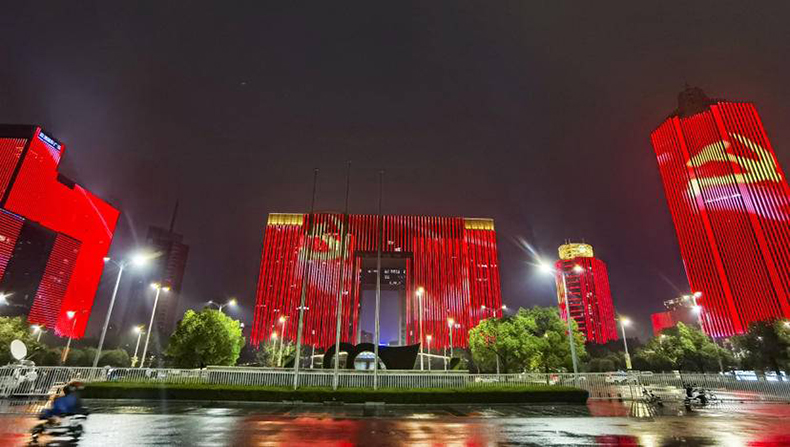 大型LED像素屏采用哪一種燈具來做性價(jià)比更高呢？(圖3)